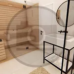 Nice Home In Kastel Stari With Sauna Nyaraló Kaštela